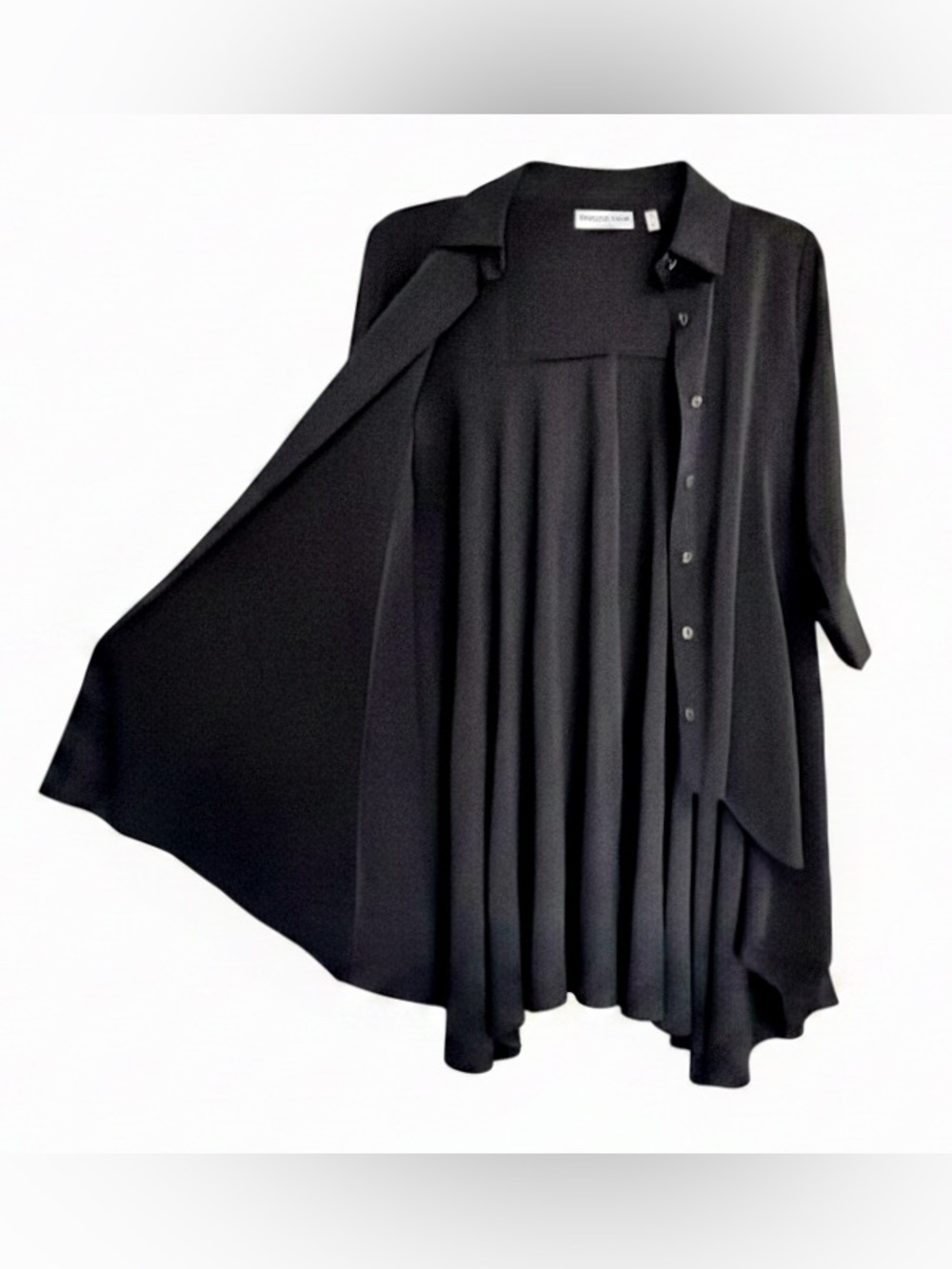 Elegant Black Maxi Dress with Pleated Back - Picture 10 of 12